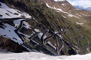 Passo dello Stelvio (Stelvio Pass) (2758 m)